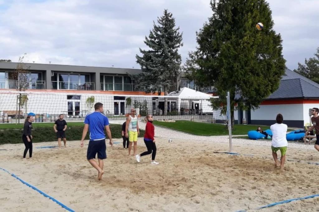 Hedon Brewery Apartments - 200 Meter To The Beach Balatonvilágos Eksteriør billede